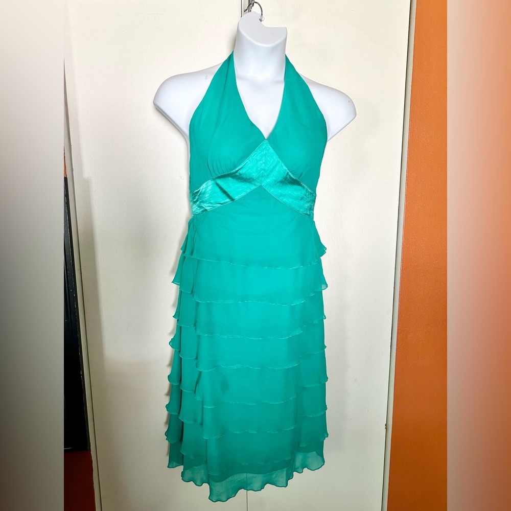 Halter silk dress - Picture 2 of 9
